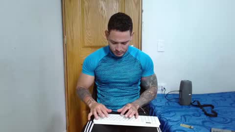 benjamin_isaac online show from 01.03.25