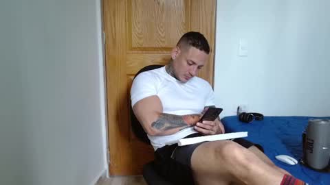 benjamin_isaac online show from 02.24.25