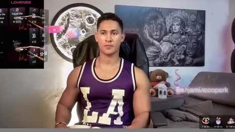 Snapshot of benjamincooperk1 chatting on 10.30.25 benjamincooperk online show from 10.30.25