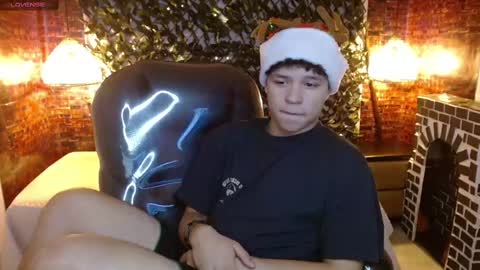BENJAMIN online show from 12.17.24