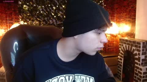 BENJAMIN online show from 01.07.25