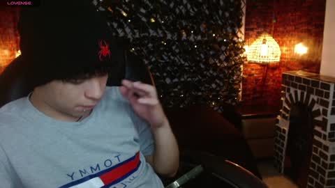 BENJAMIN online show from 01.26.25