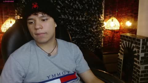 BENJAMIN online show from 01.27.25