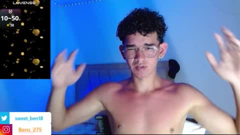 Snapshot of benny__1 chatting on 10.13.25 ben online show from 10.13.25