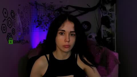 Snapshot of benny_duglas chatting on 10.27.25 Benny online show from 10.27.25