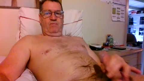 Snapshot of bennybutterfly007 chatting on 06.15.26 bennybutterfly007 online show from 06.15.26
