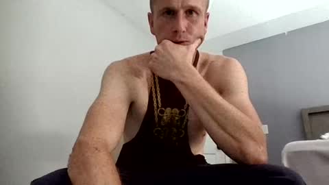 Snapshot of bennyc04041987 chatting on 08.05.26 BennyC online show from 08.05.26