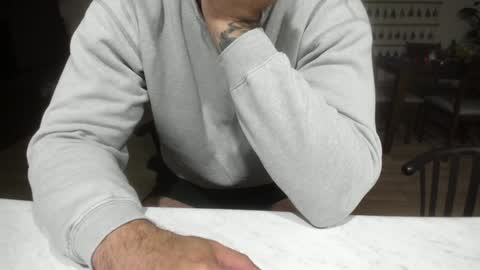 Snapshot of benthebodybuilder chatting on 01.05.25 Ben Braxton online show from 01.05.25