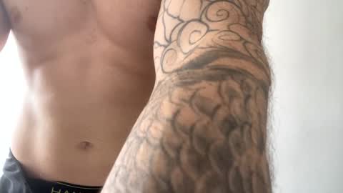 Snapshot of benthebodybuilder chatting on 01.26.25 Ben Braxton online show from 01.26.25