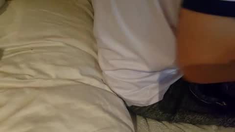 Snapshot of bentpilot chatting on 10.30.25 bentpilot online show from 10.30.25