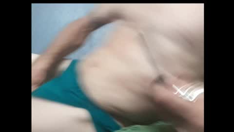 Snapshot of beobenshauna chatting on 10.21.25 beobenshauna online show from 10.21.25