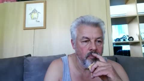 Martin online show from 09.18.25