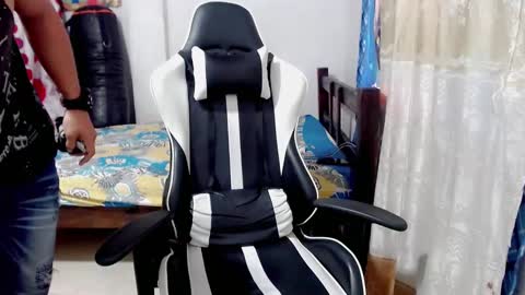 Snapshot of bergon30 chatting on 01.24.25 Bergon77 online show from 01.24.25