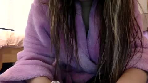 Snapshot of bermudatriangle12 chatting on 03.04.25 tixxie online show from 03.04.25