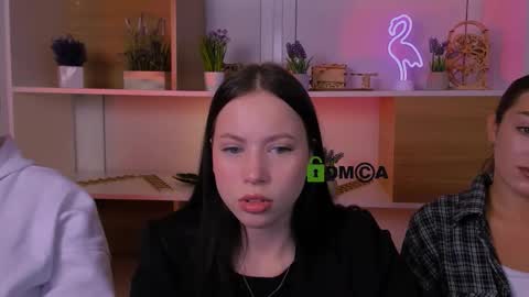 berry vibe online show from 11.04.25