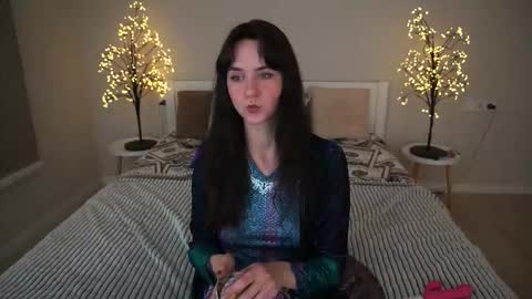 Violette online show from 09.10.25