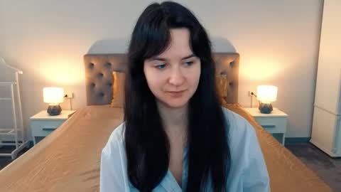 Violette online show from 04.03.26