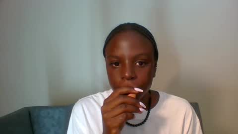 Snapshot of berryjuicey chatting on 10.26.25 Juicey online show from 10.26.25