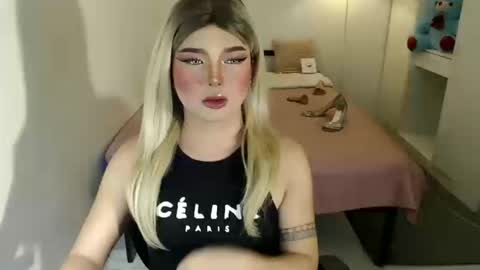 bestgirljulia online show from 09.23.25