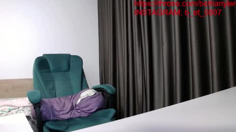 bethanylenz2 online show from 03.31.26