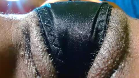 Snapshot of bethanywilsom chatting on 11.02.25 Bethany Wilson online show from 11.02.25