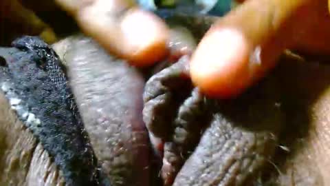 Snapshot of bethanywilsom chatting on 11.14.25 Bethany Wilson online show from 11.14.25