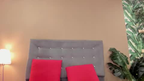 Snapshot of betsybennet chatting on 02.01.26 BETSY online show from 02.01.26