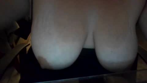 betsysjuggs online show from 09.20.25