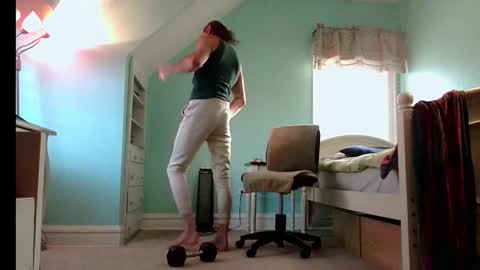 Snapshot of betterwithu2 chatting on 01.04.25 betterwithu2 online show from 01.04.25