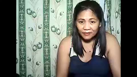 betty_83 online show from 12.25.24