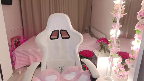 Betty online show from 10.25.25