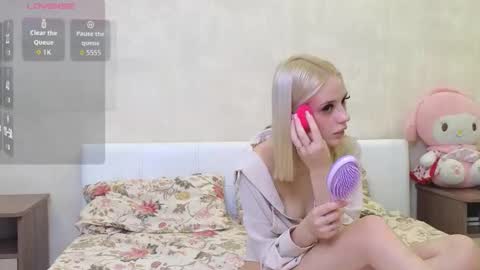 Betty and Oscar online show from 09.24.25