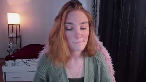 Snapshot of betty_witchy chatting on 10.12.25 Dory make me happier online show from 10.12.25