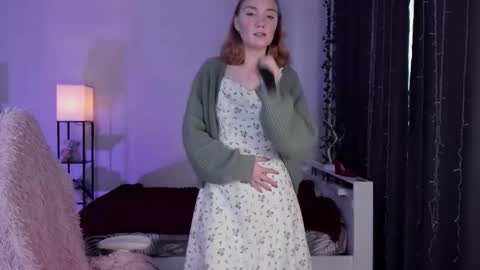 Snapshot of betty_witchy chatting on 11.06.25 Dory make me happier online show from 11.06.25