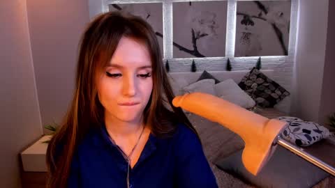 Snapshot of bettyrouse chatting on 12.31.24 Betty online show from 12.31.24