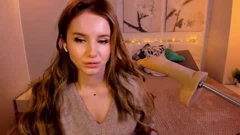 Snapshot of bettyrouse chatting on 02.12.25 Betty online show from 02.12.25