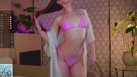 Snapshot of bettysamers chatting on 10.18.25 Sofy online show from 10.18.25