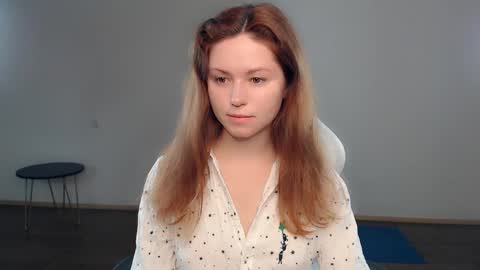 Snapshot of bettystar_ chatting on 12.06.24 Betty online show from 12.06.24