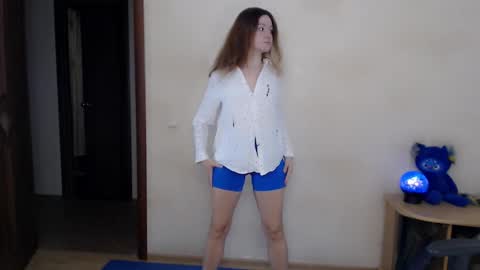 Snapshot of bettystar_ chatting on 01.16.25 Betty online show from 01.16.25