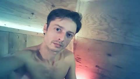 Snapshot of beukenstein chatting on 01.14.25 . online show from 01.14.25