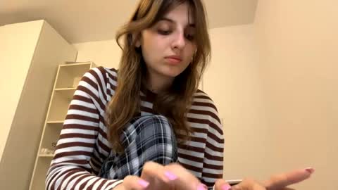 Lina online show from 05.12.26