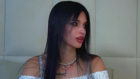 Snapshot of beverlyyork chatting on 05.27.26 Beverly online show from 05.27.26