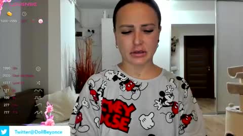   BeyonceDoll       Twitter DollBeyonce    online show from 11.02.25