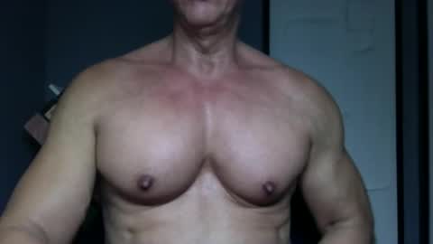BGDKMUSCLEGUY - SELECTED BY CHATURBATE AS A TOP BROADCASTER FOR 2023 online show from 12.17.25