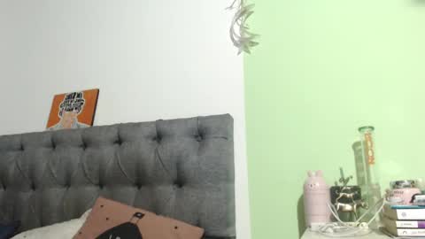 BiaBia online show from 12.23.24