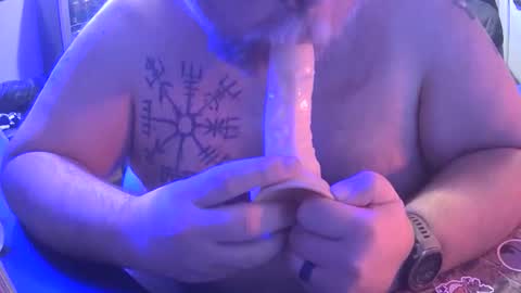 Adambear84 online show from 01.17.26