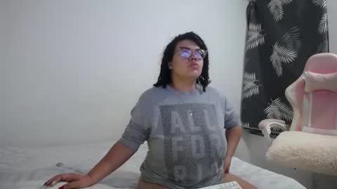 Bianca Tuesday to Sunday from 2am to 6am UTC-5 online show from 10.07.25