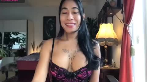 Snapshot of bianca_transpinay chatting on 10.29.25 Bianca Transgirl online show from 10.29.25