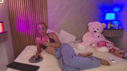 Snapshot of biancaa__18 chatting on 03.26.26 biancaa__18 online show from 03.26.26