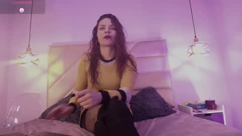 Snapshot of biancaluxx1 chatting on 10.14.25 Bianca online show from 10.14.25